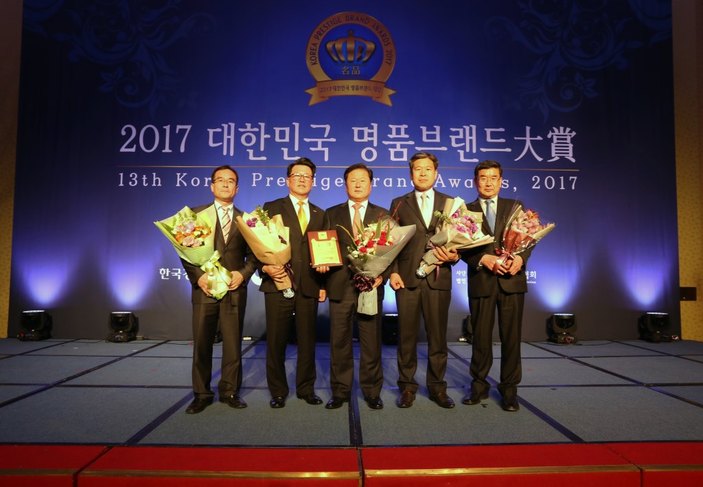 new_A40R2045.jpg